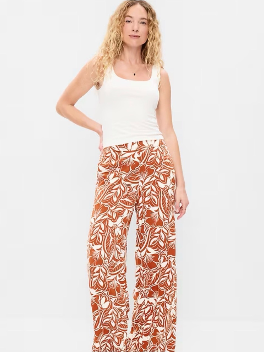 Old Navy - Picture 2 of 3
